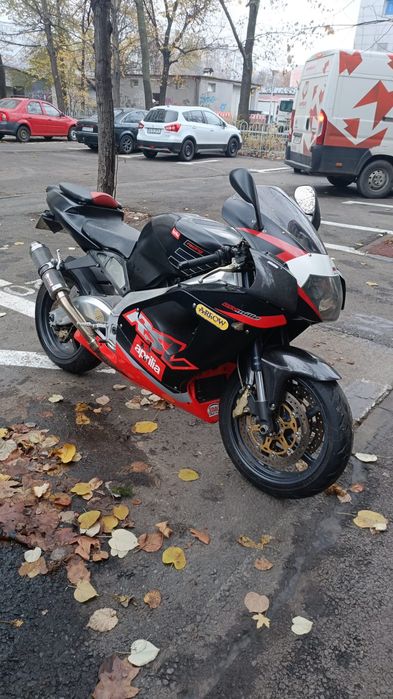 Aprilia rsv mille
