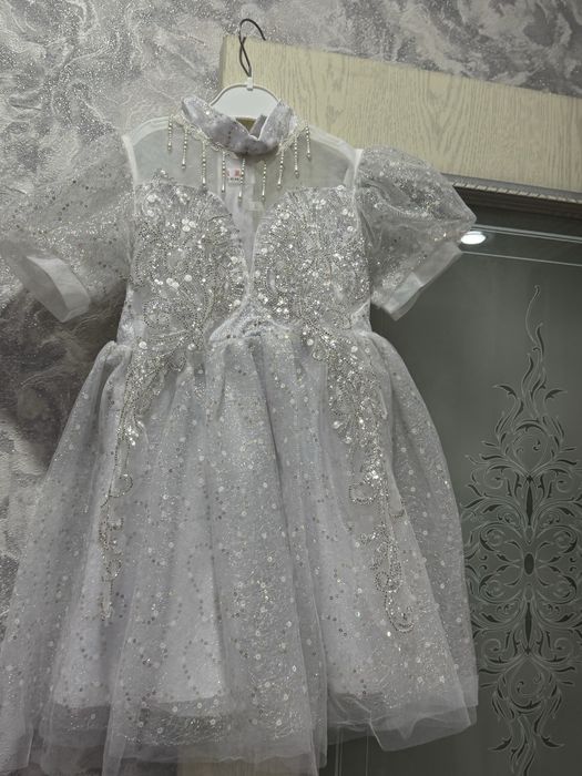 Белое платье для девочек