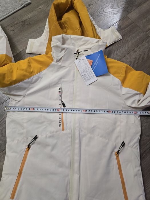 Ново топло ски яке в размер М