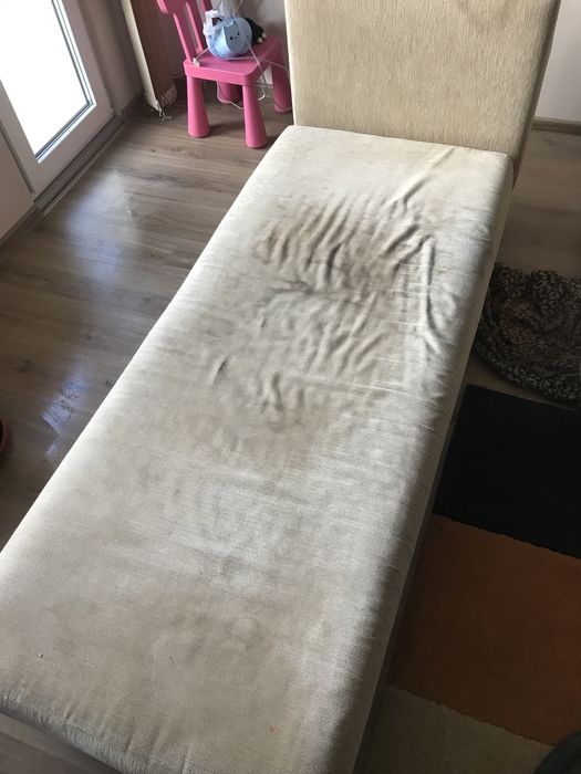 Машинно пране на дивани, килими, матраци!