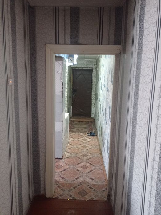 Продам квартиру .