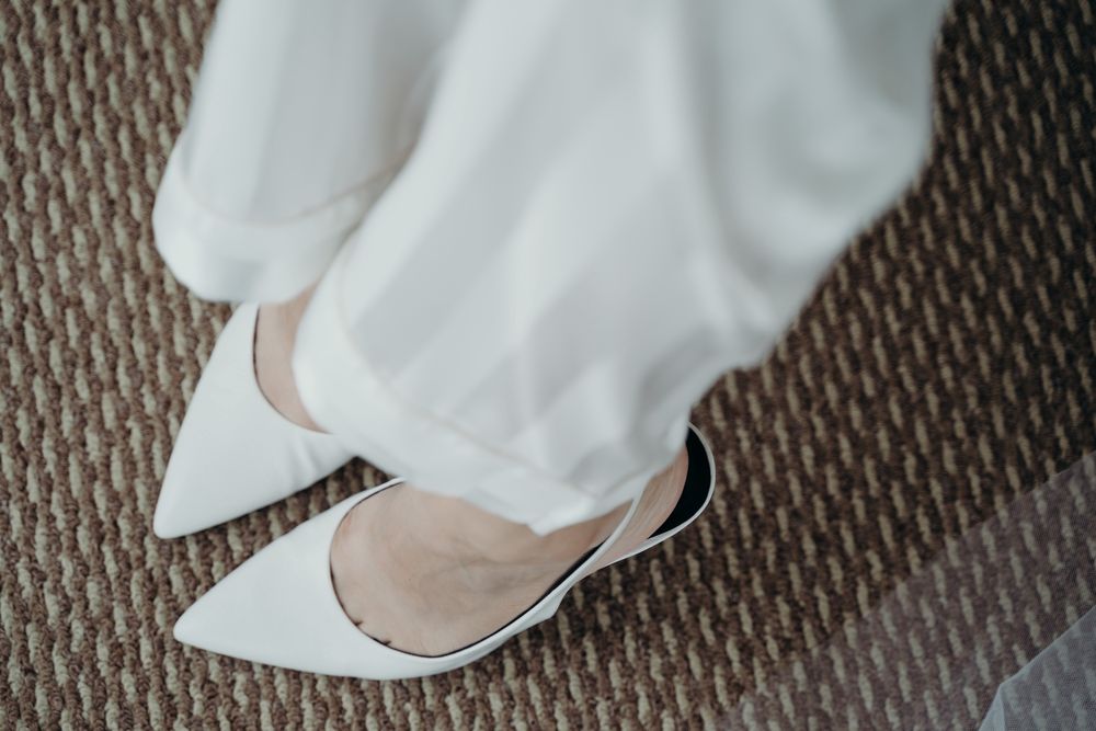 Продам Туфли белые