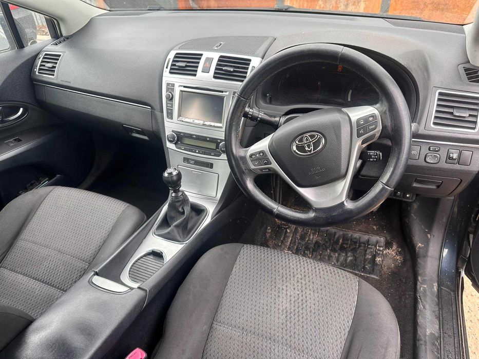 НА  ЧАСТИ Toyota Avensis 2.0 D-4D 124к.с 2012г