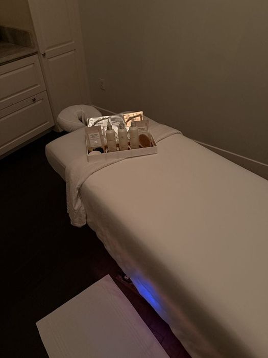 Массаж на выезд проф