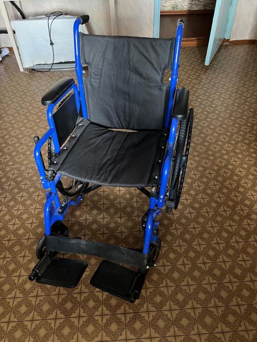 Инвалидная коляска