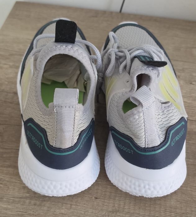 Маратонки унисекс Adidas