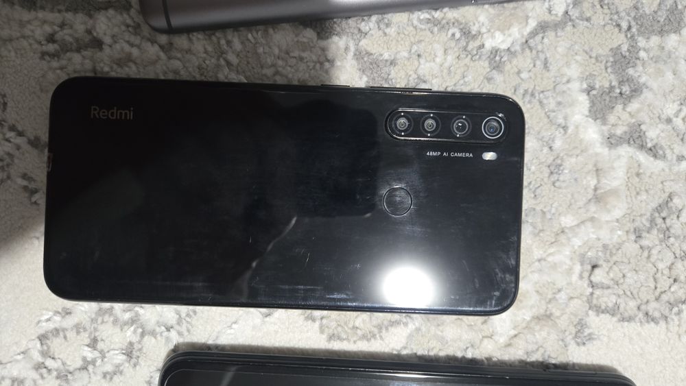 Продам телефоны xiaomi note9, note8, 5