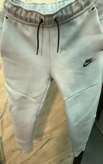 Спортен панталон Nike