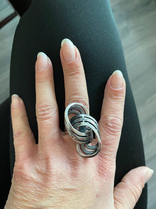 Дамски сребърен пръстен