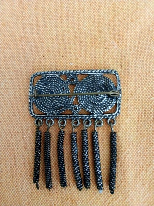 Стилни старинни брошка и гривнa/метал отлична изработка