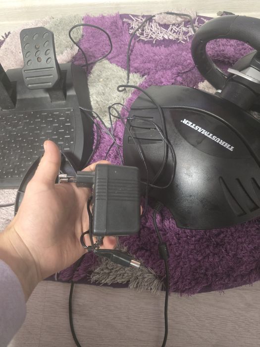 Volan Gaming Ferrari cu padele si 2 pedale