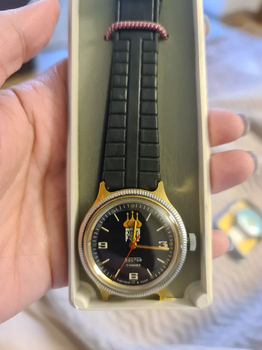 Новые часы времкн СССР 1992 года Восток