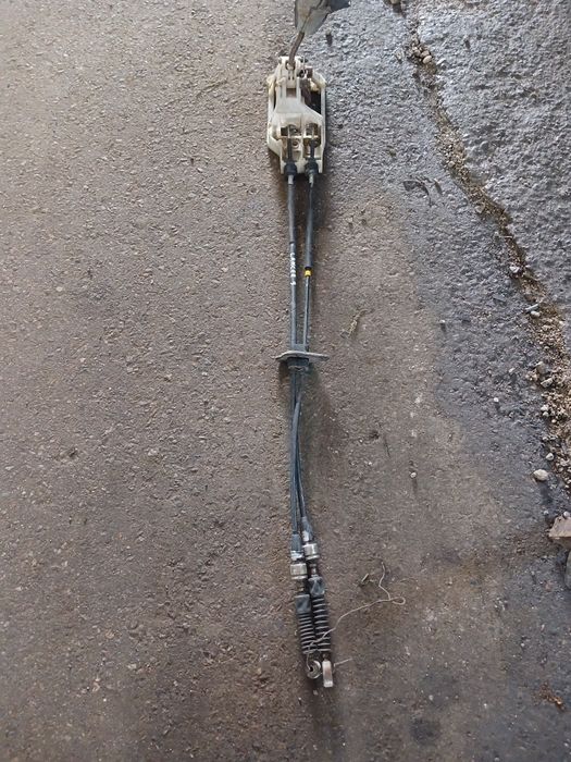 Кулиса Митсубиси Лансер 9 на 2003г