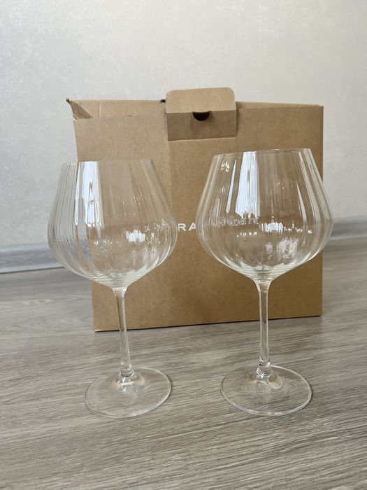 Стаканы для вина, коктейлей