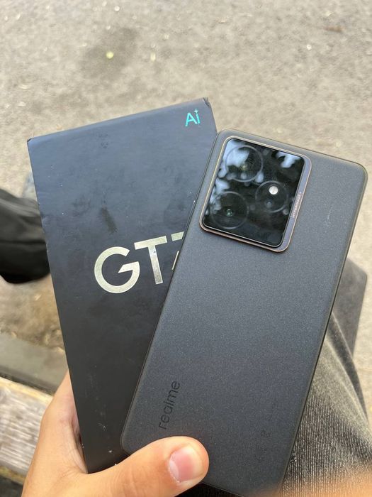 Продам Realme GT 7