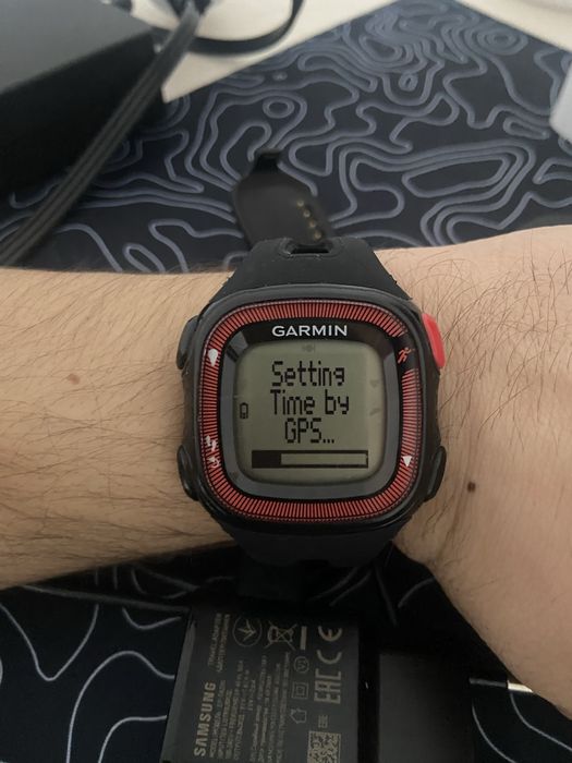Часы для бега Garmin Forerunner 10