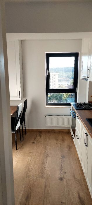 Persoana fizica inchiriez apartament doua(2) camere