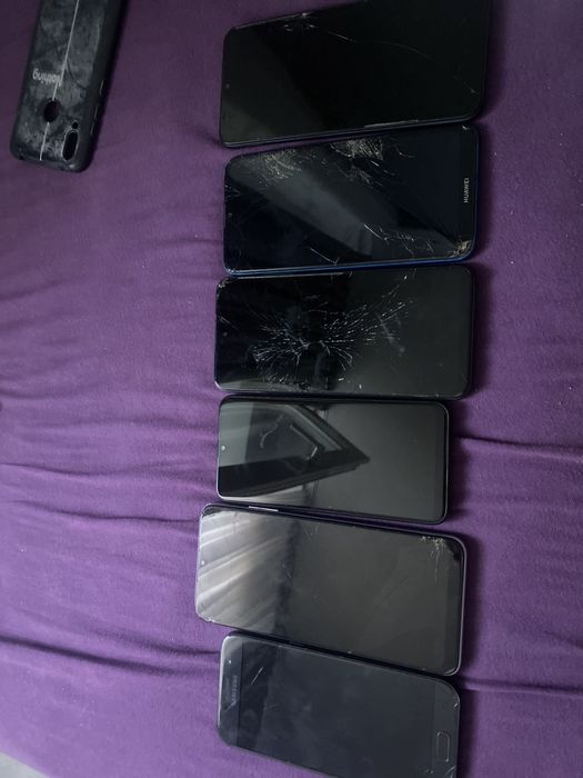 Telefonae pentru piese samsung,redmi,Hu