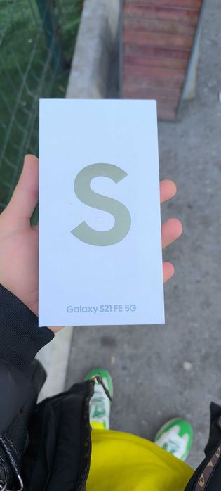 Samsung galaxy S21fe