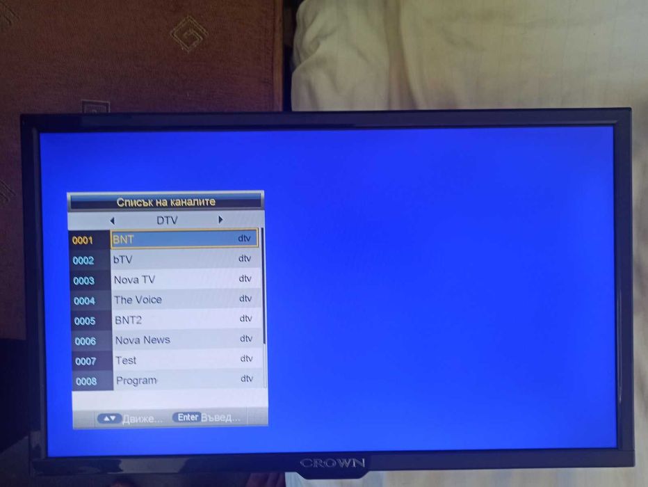 Телевизор  22" 1080p Crown 22j230fhd