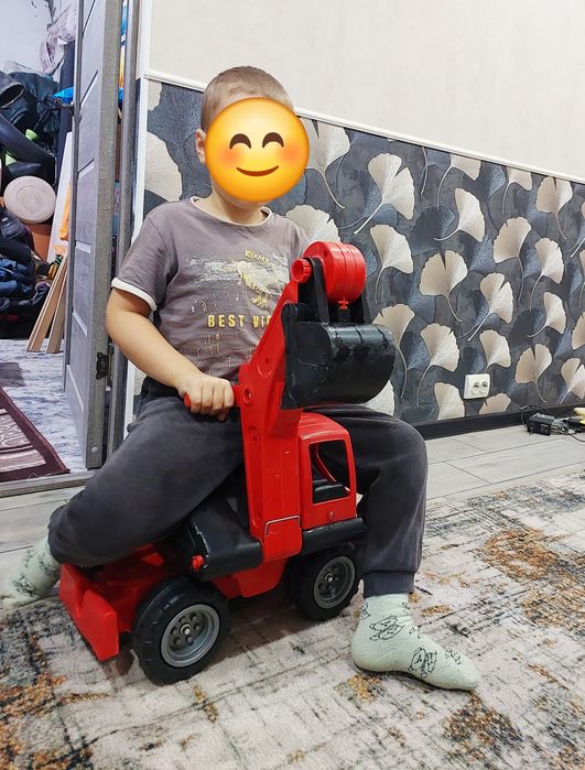 Каталка экскаватор большой, до 50 кг.