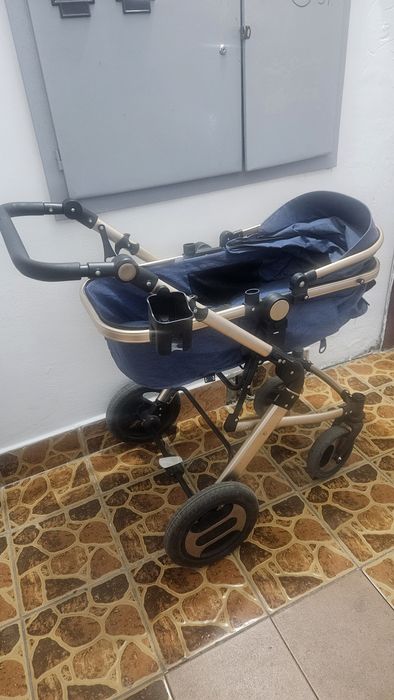 Продам коляску цена 5000