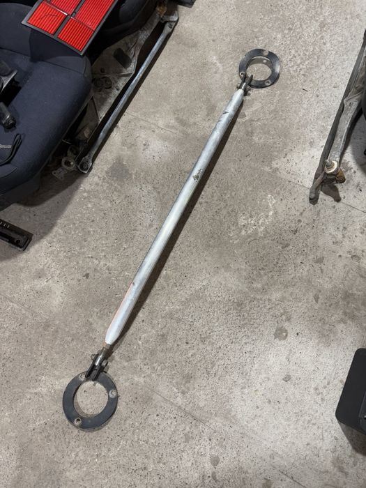 Распорка на кузов м50 м60 BMW e34