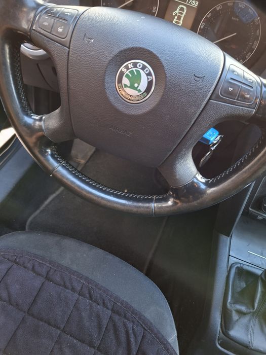 Skoda Octavia , an 2009