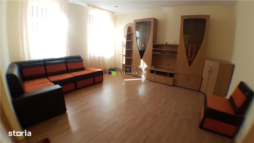 Casa cocheta, 2 camere mobilata si utilata, zona Piata Unirii