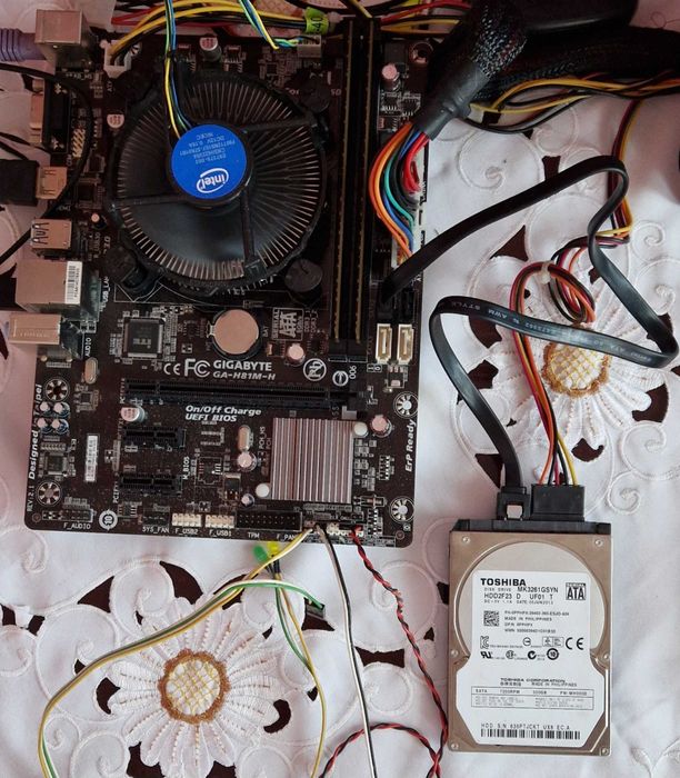 Kit pc i3 4gb ddr3 hdd cs online