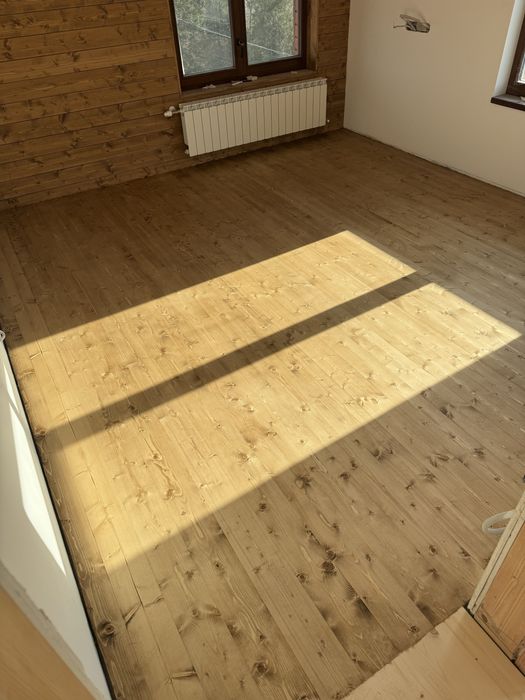 Безпрашно циклене на паркет, фугиране, омасляване или лакиране.