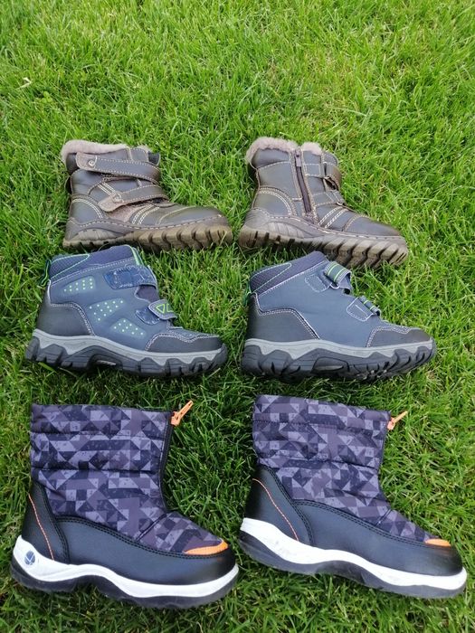 Лот боти за момче