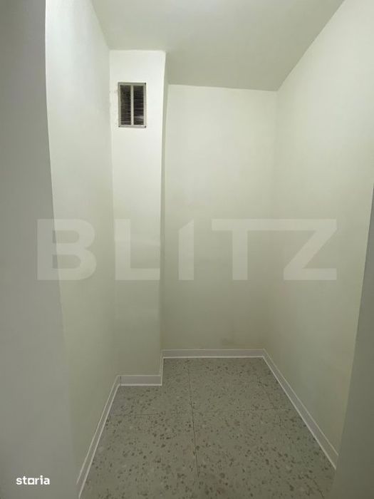 Apartament 4 camere, complet renovat – 2 bai, 2 balcoane, lift, zona