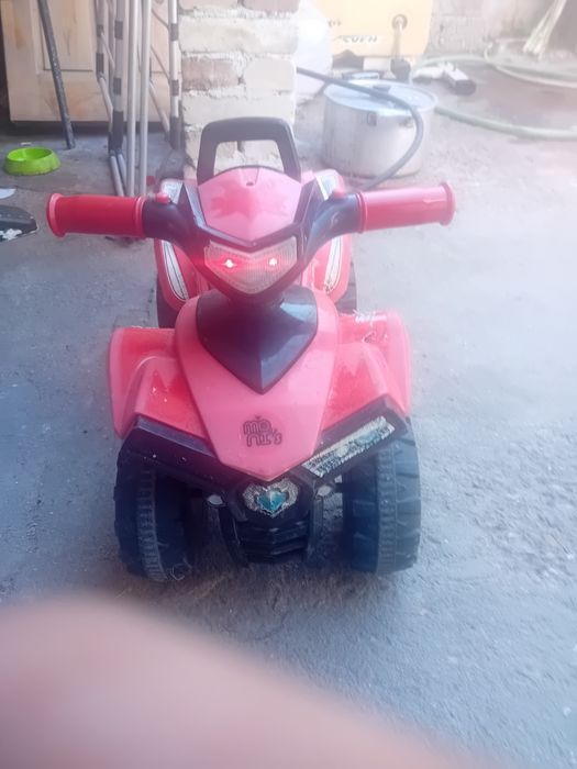 Бебешко АТВ с мелодий