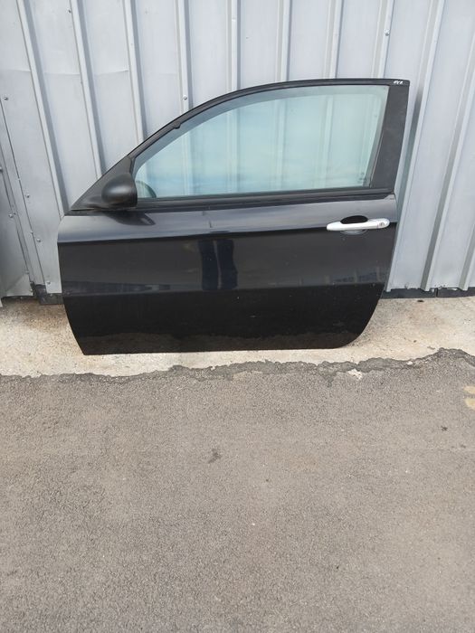 Предна лява врата Alfa Romeo 147