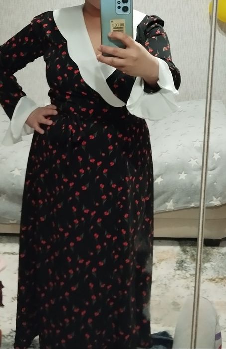 Продается платье! 5 тыс. почтыи новыи!