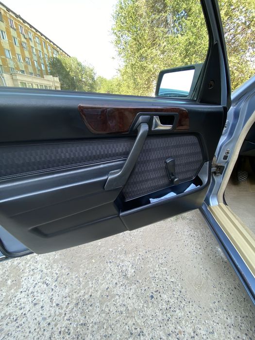 Обшивки на мерседес w201 190