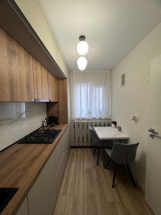Apartament 3 camere Tineretului / Timpuri noi etaj 8/10