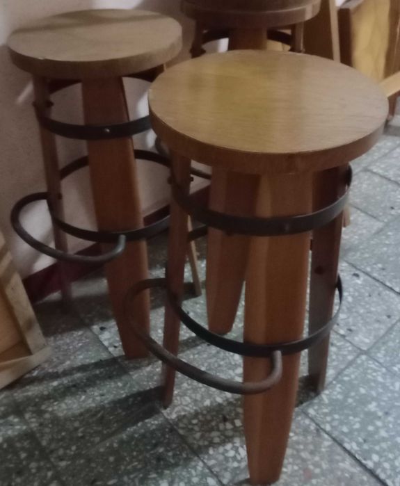 Scaun de bar rustic vintage lemn masiv 80 cm. x 30 cm.