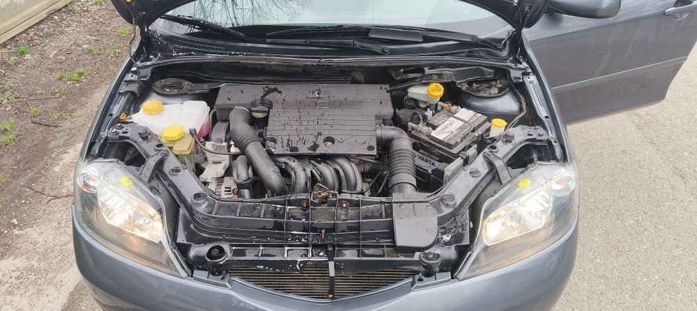 Mazda 2 ~ 1.4 benzină ~ 138.000km ~ 2005 ~ Schimb