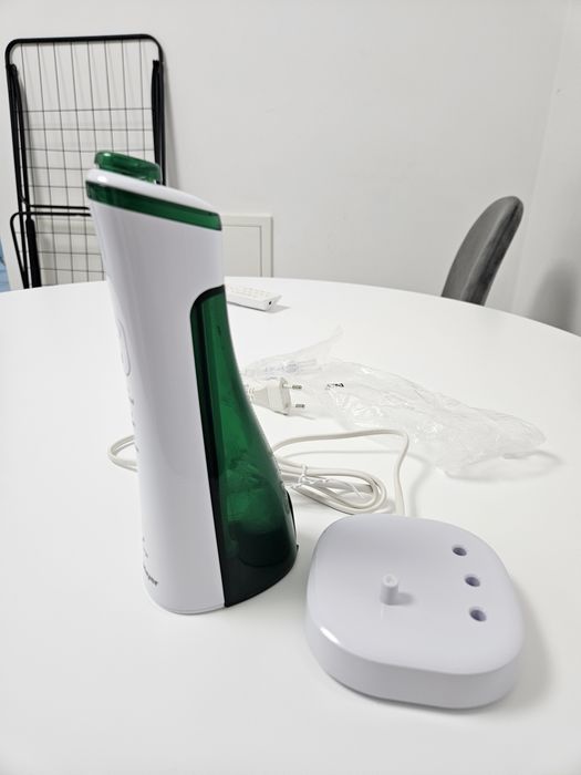 Dr. Mayer WT3500 Irigator bucal dentar

Am aparat dentar si mi a fost