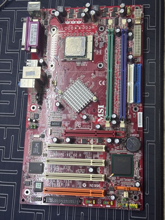 продам материнскую плату MSI MS-7140