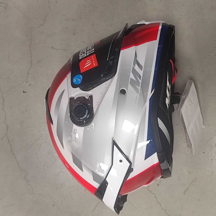 ПРОМОЦИЯ Каска MT Thunder 4 SV C7 Gloss WHITE/BLUE/RED - Код: 71786