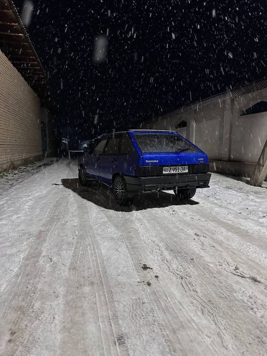 Vikup Vaz 2109 sotiladi srochni