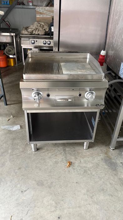 Grill Plita Fry Top termostatat neted + striat crom MBM Italia
