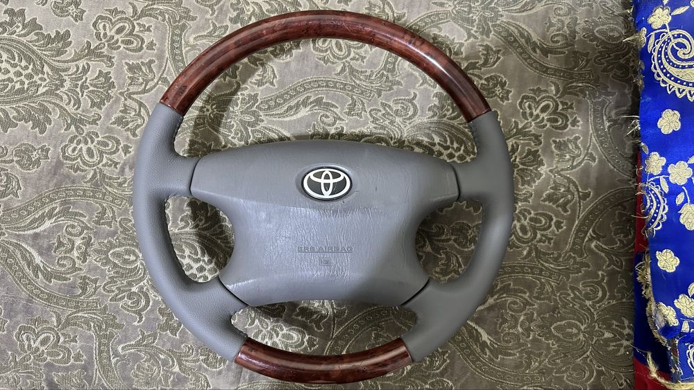 Руль с айрбагом Estima