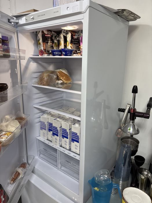 Продам холодильник.