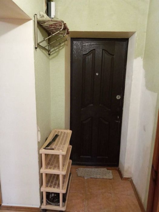 1 xonali uy sotiladi Gulobod