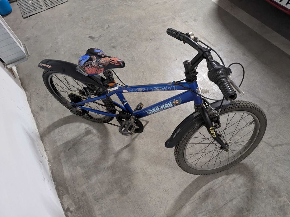 Детски велосипед (5-7 години)