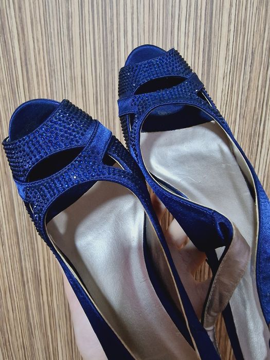 Sandale cu toc Paper Dolls